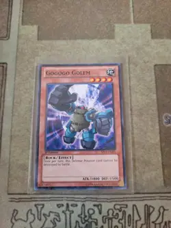 YUGIOH GOGOGO GOLEM SP14-EN001 STARFOIL 1ST ED NM - Image 1