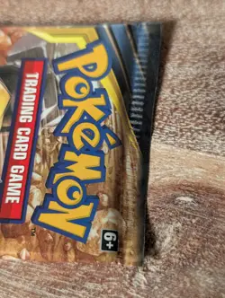 Pokemon Unbroken Bonds Lucario & Melmetal Sealed Booster Pack - Image 3