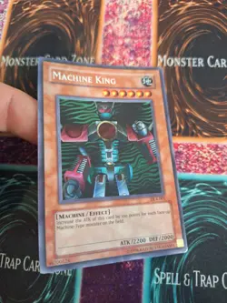 Yugioh Machine King DL4-001 Super Rare Limited Moderately Played - Image 2