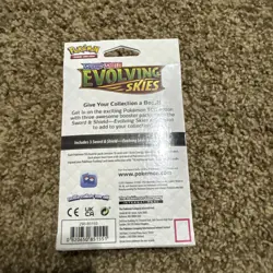 Sealed 3 Pack Evolving Skies Hanger Box Pokemon TCG Sword & Shield booster 820650851551 - Image 4