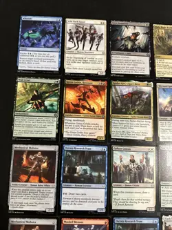 (44) MTG Marvel Spider-Man Uncommon, Common & Land Foil Lot - Collector Lot - Image 4