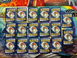 Vintage Pokemon Card Lot Holo Fire Altaria Pikachu Manectric Latias Hitmonlee - Image 4
