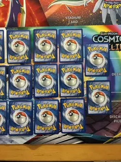Vintage Pokemon Card Lot Holo Fire Altaria Pikachu Manectric Latias Hitmonlee - Image 5