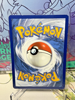Hippowdon 085/203 LP Pokemon Card | SWSH07: Evolving Skies Reverse Holo - Image 3