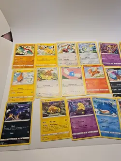 Bulk pokemon cards bulk lot 500 Cards (Commons, Uncommon, Non Energies) - Image 4