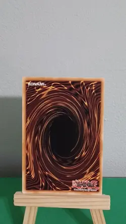 Yugioh Mimicking Man-Eater Bug MP22-EN204 Ultra Rare Tin Of The Pharaoh's Gods - Image 4