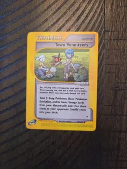 TOWN VOLUNTEERS - 136/147 - Aquapolis - Trainer - Pokemon Card - NM - Image 1