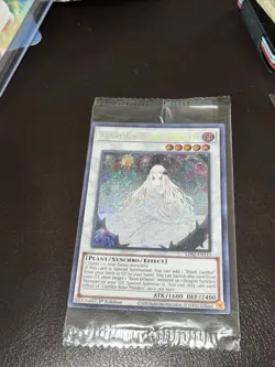 Yugioh! Garden Rose Maiden - LDS2-EN113 - Secret Rare - 1st Edition NM Sealed - Image 1