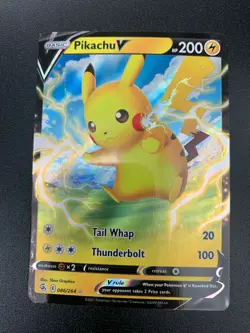 Pikachu V 086/264 Ultra Rare Sword & Shield Fusion Strike Pokemon NM 2021 - Image 1