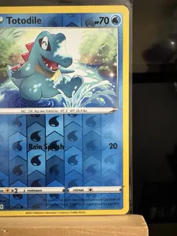 TOTODILE - 55/264 Fusion Strike NM - Reverse Holo Common - Pokemon TCG Card - Image 3