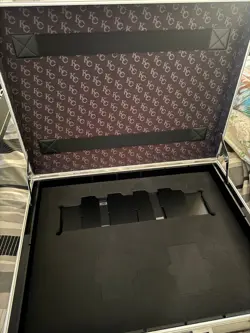 Yugioh 25th Anniversary Ultimate Kaiba Set OCG TCG BRIEFCASE ONLY - Image 2
