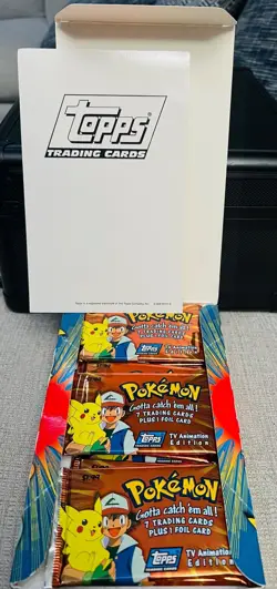 1999 Pokemon Official Trading Cards TOPPS Blue Label open BOX WITH sealed packs! - Image 4