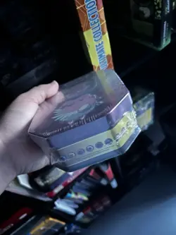 Pokemon 2019 Strong Bond Tin Blissey TCG Factory SEALED! Brand New Promo Rare! - Image 2