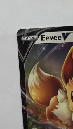 Eevee V SWSH065 Black Star Promo Holo Pokemon Card Sword & Shield - Image 3
