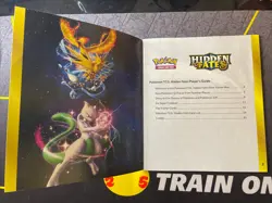 Hidden Fates Player's Guide Pokemon TCG Sun & Moon (contains Card List) - Image 2