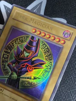 Yugioh Card TCG 2002 Dark Magician Ultra Rare Unlimited Edition Holo LOB-005 LP - Image 3