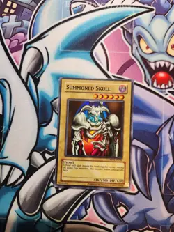 RP01-EN024 Summoned Skull. Super rare Unlimited. YU-GI-OH, RETRO PACK - Image 1