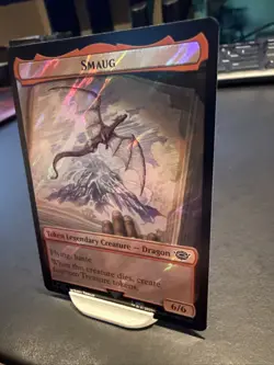 Smaug/Food (22, 23 , &) Double-Sided Token (Surge Foil) Lord of the Rings NM - Image 3