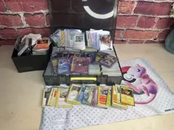 HUGE Lot Of Pokemon Cards with case! READ DESCRIPTION! halo rare reverse alt art - Image 1