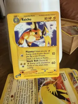 Pokemon TCG Raichu 61/165 Non-Holo e-Series Expedition Base Set 2002 NM/LP - Image 1