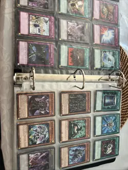 🔥🔥🔥🔥Yugioh Binder Lot Of Cards - Image 2