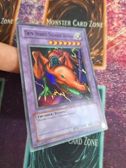 Yu-Gi-Oh! Twin-Headed Thunder Dragon MRD-120 Super Rare Unlimited NM/LP - Image 2