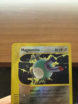 2002 Pokemon Magnemite REVERSE HOLO Aquapolis Vintage Pokemon 52/147 - Image 3