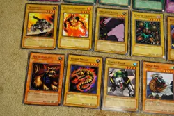 30 Yugioh Cards Lot Konami Yu-Gi-Oh! - Image 4