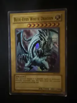Yugioh! Blue-Eyes White Dragon SKE-001 Super Rare 1st Edition NM - Image 1