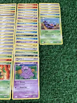 Diamond & Pearl Stormfront Era Vintage Pokemon 110 Card Holo Non-Holo Lot - Image 4