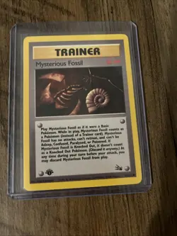 Pokemon TCG Fossil 1st Edition Mysterious Fossil Trainer 62/62 LP Card - Image 1