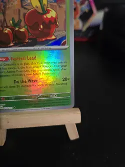Pokemon Card Dipplin (Poke Ball) #10 Prismatic Evolutions Holo English - Image 5