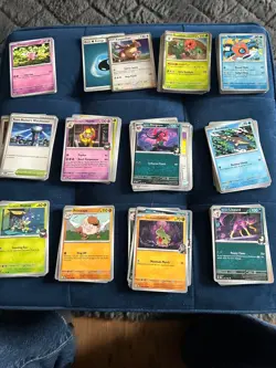 200+ Pokemon Card Bundle TCG Holo 100% Genuine Pokemon Cards Collection - Image 1