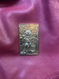 1999 Burger King Limited Edition Pokemon Trading Card 23K Gold Plated Mewtwo - Image 2