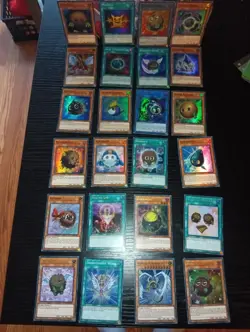 Yu-Gi-Oh TCG Card Lot of 1-24 Complete holo 2019 Advert Calendar Set - Image 1