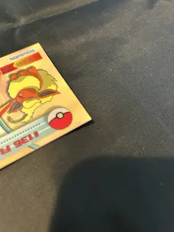 2000 Pokemon Topps Chrome Flareon #136 - NM - Image 4