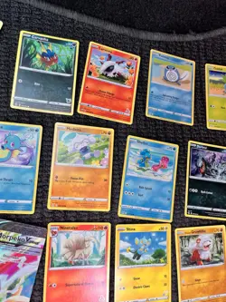 20 Card Lot Pokemon 2020-22 - Image 3