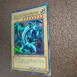 2002 Blue Eyes White Dragon LOB-001 1st ED Ultra Rare Holo YuGiOh Card English - Image 5