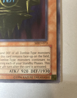 Yu-Gi-Oh! Castle of Dark Illusions MRD-073 1st Edition LP 1996 Metal Raiders - Image 2