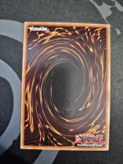 Fiendish Chain LCKC-EN095 Legendary Collection Kaiba Unlimited Ultra Rare NM - Image 4