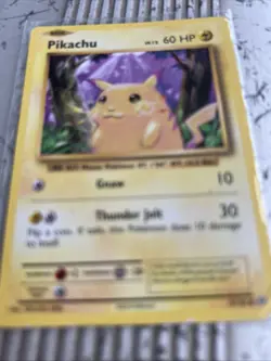 2016 Pokemon Pikachu 60 HP 35/108 - Image 3