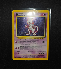 Pokemon TCG Base Set 1999 - Mewtwo Rare Holo SWIRL - Vintage - Image 1