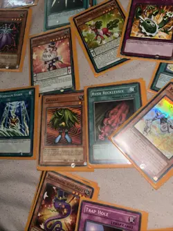 Yugioh Card Lot Legendary Magician - Image 5