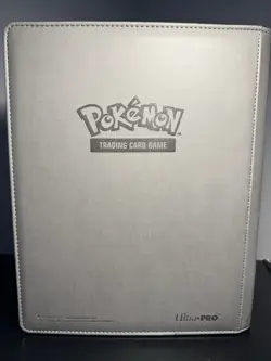Ultra PRO Mewtwo Premium 9-Pocket PRO-Binder for Pokemon cards - Image 2