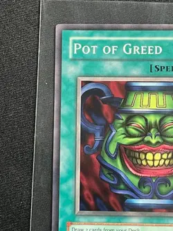 Pot of Greed SD2-EN017 YuGiOh Structure Deck: Zombie Madness - Image 2