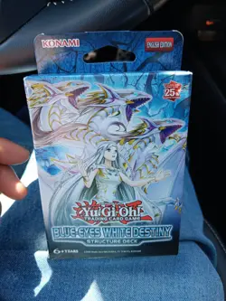 Yugioh Structure Deck Blue-Eyes White Destiny - Image 1