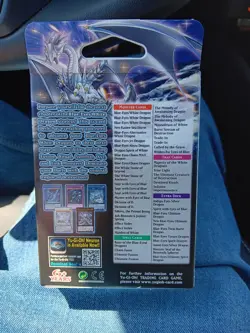 Yugioh Structure Deck Blue-Eyes White Destiny - Image 2