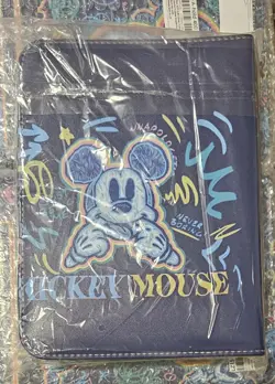 Disney [ Mickey Mouse ] Collector's Card Binder - Image 2