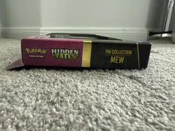 Pokemon TCG Mew Hidden Fates Pin Collection SEALED - Image 3