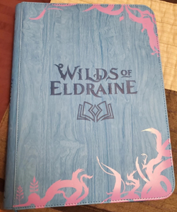 Ultra PRO Wilds of Eldraine Premium 9-Pocket Zippered PRO-Binder. Used. - Image 2